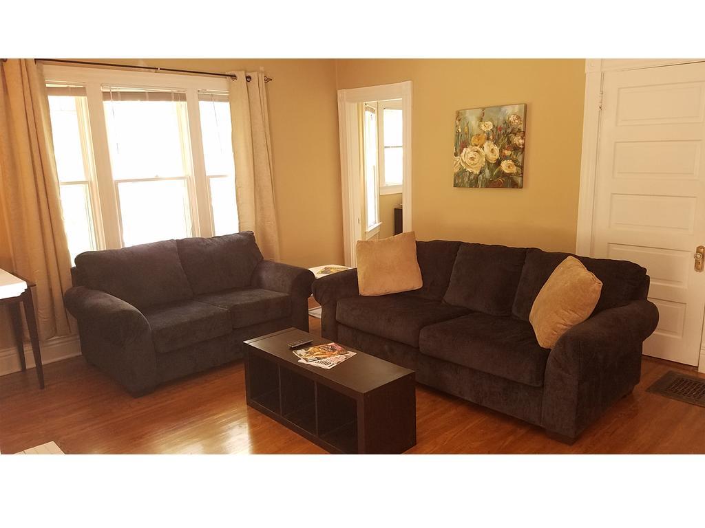 The B Apartment Louisville Ngoại thất bức ảnh